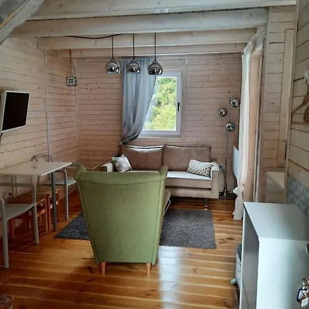 Zlatair Chalets Nova Varos