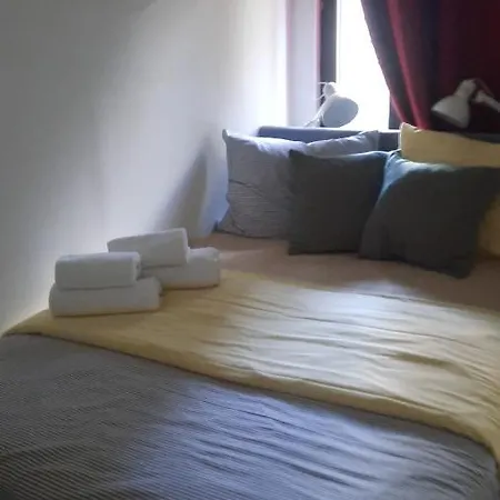 Zlatair Chalets Nova Varos